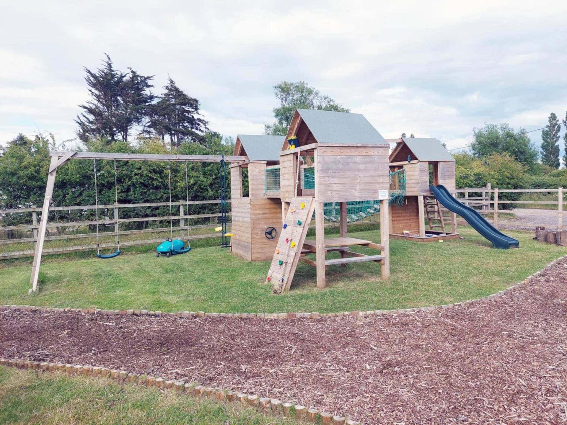 Barnacre Green Cottage With Hot Tub And Private Pool Moreton  Exterior photo